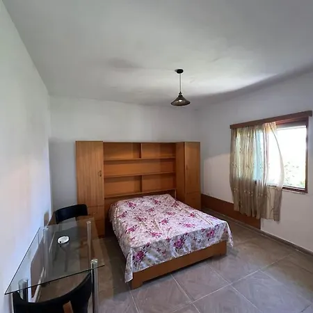 Xhuljan Appartement