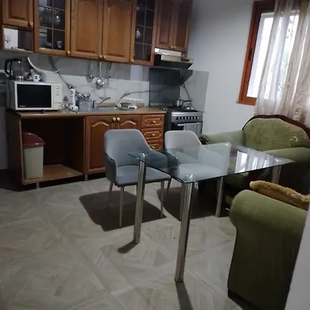 Xhuljan Appartement Golem (Tirana)